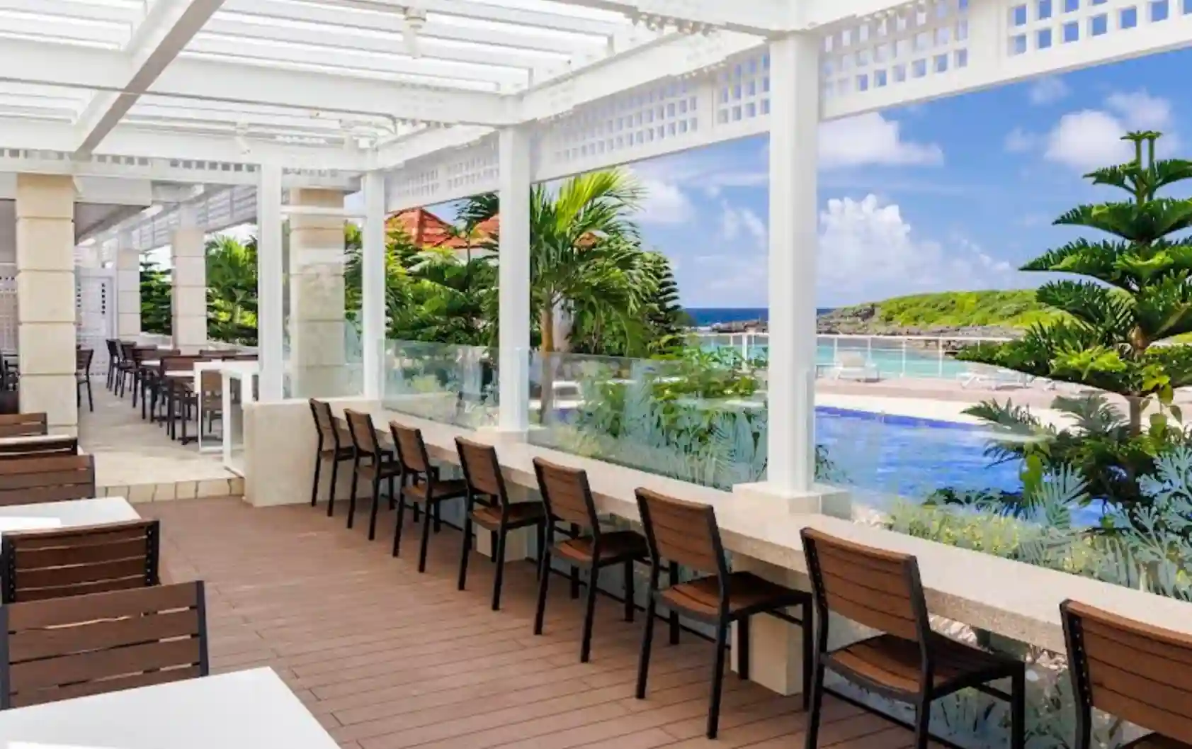 CAFE & LOUNGE ティンガーラ