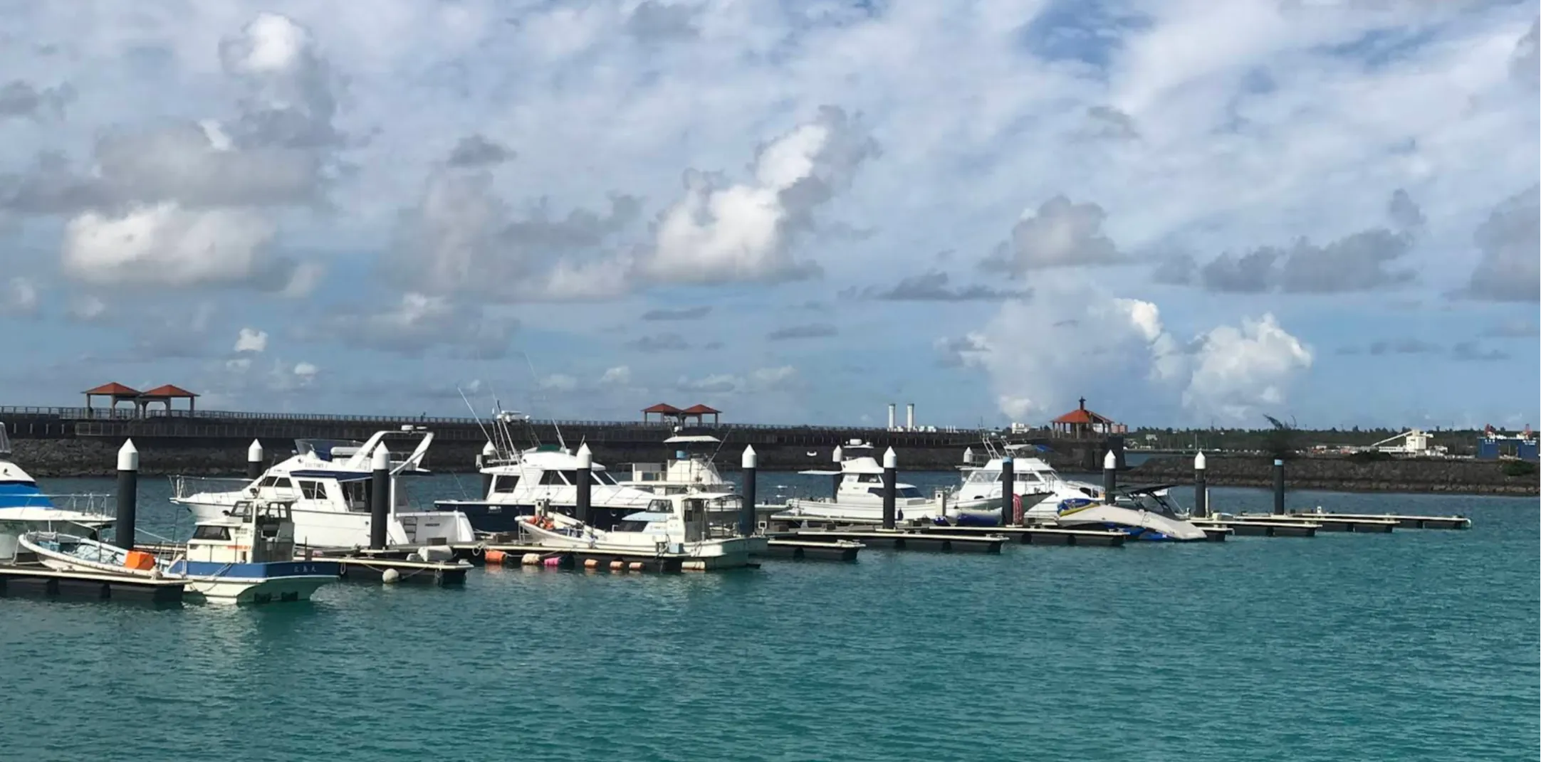 トゥリバーマリーナ