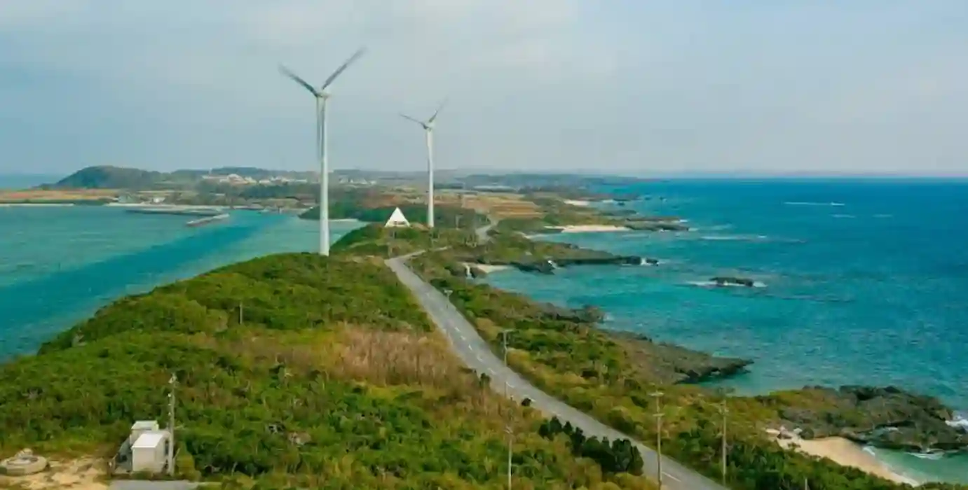 西平安名崎の風車